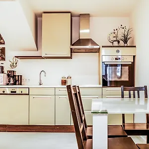 Appartamento Wohnen Im Herzen Von Budget, Vienna